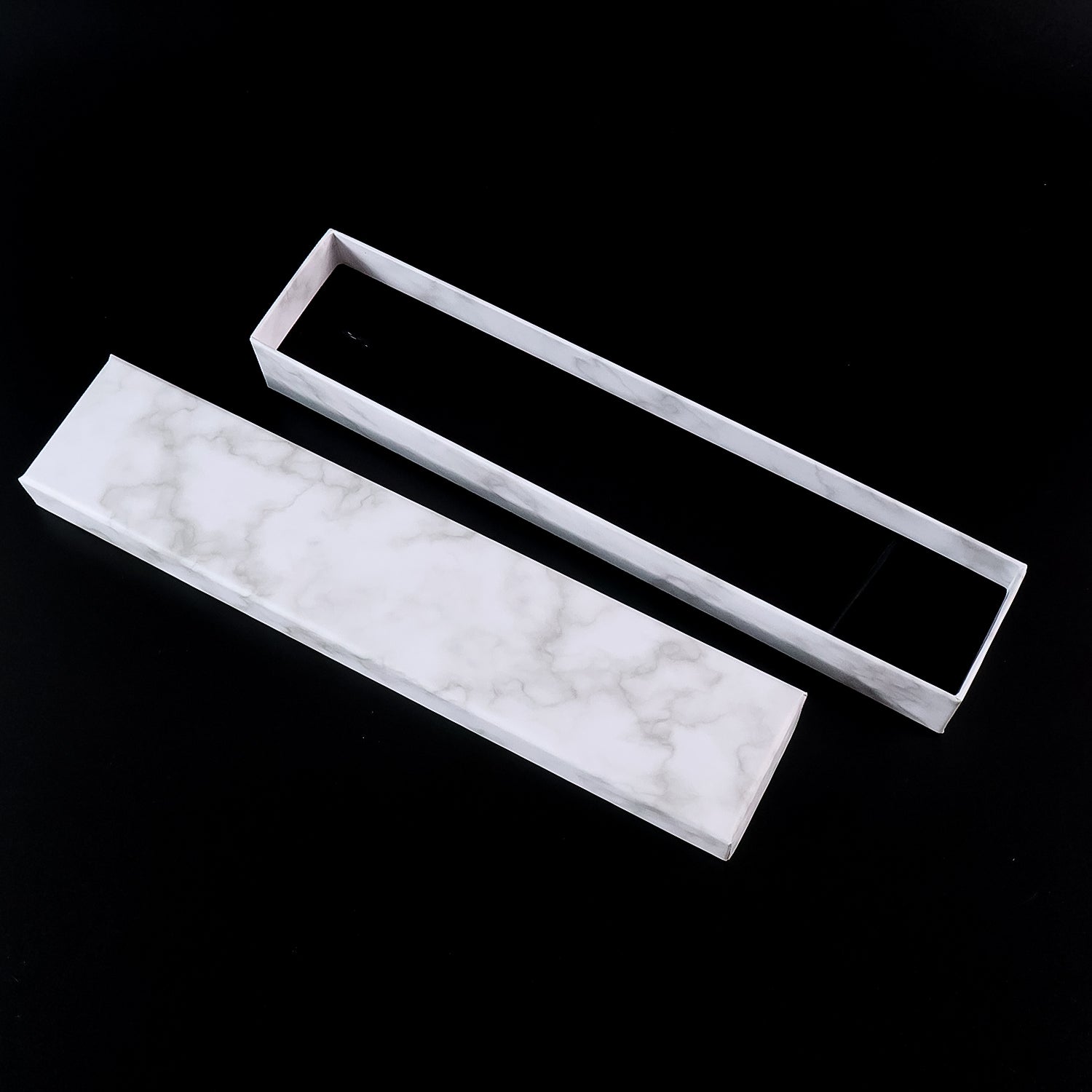 Luxury Empty Gift Box (21x5cm & 1 Pc) Luxury Empty Gift Box (21x5cm & 1 Pc)